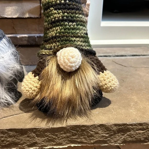 Charming Holiday Gnome Trio - Picture 4 of 6